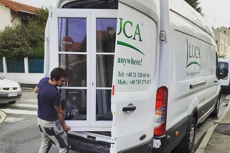 Schreinerei aus laminiertem Holz: Privathaus, Paris, Frankreich