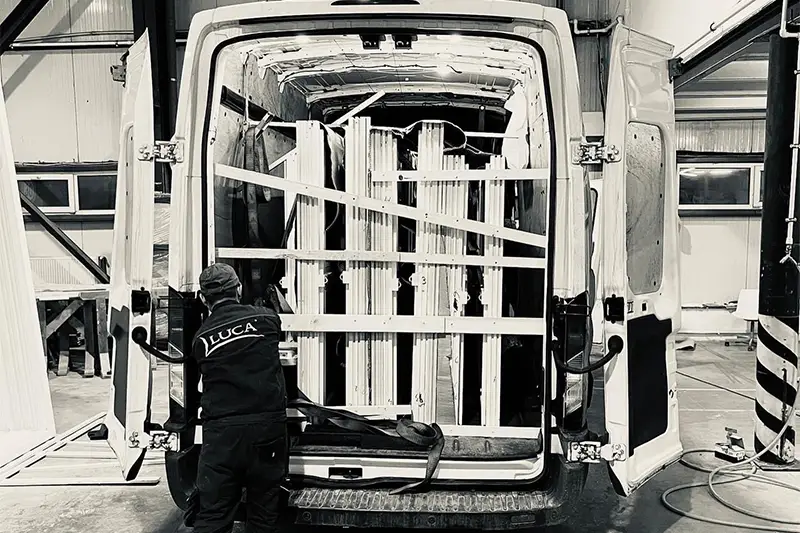 Schreinerei aus laminiertem Holz: Wohngebäude, Lille, Frankreich