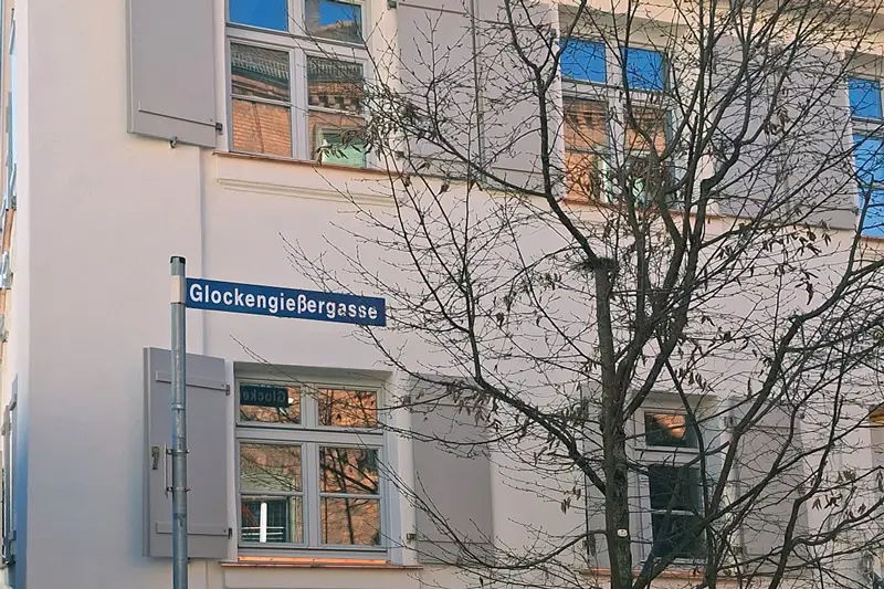 Schreinerei aus laminiertem Holz: Wohngebäude, Nürnberg, Deutschland