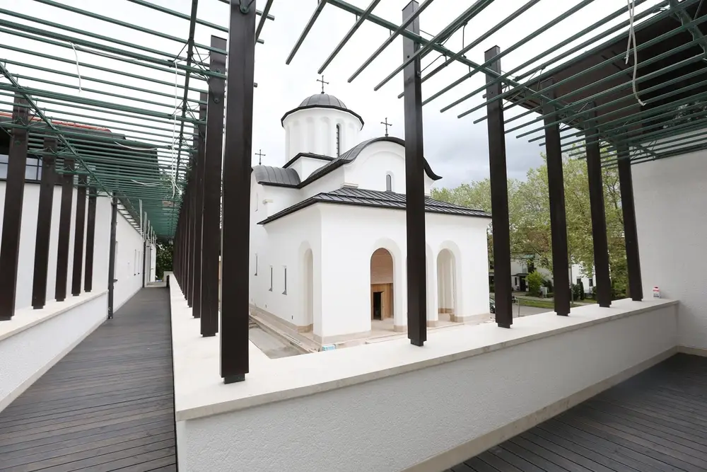 Schreinerei aus laminiertem Holz: Orthodoxen Christlichen Siedlung (CBROM), München Deutschland