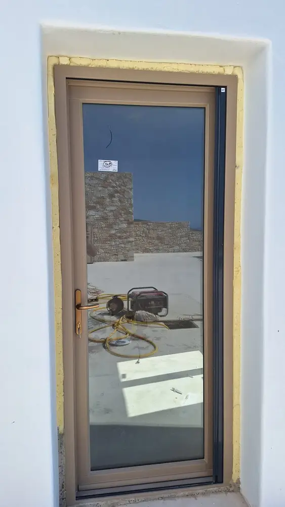 Schreinerei aus laminiertem Holz: Wohnimmobilie, Insel Paros, Griechenland