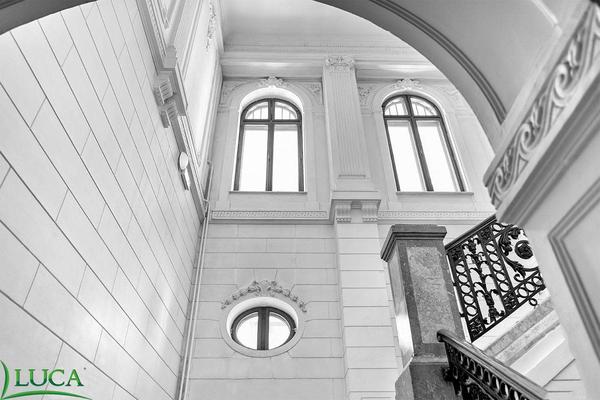 Schreinerei aus laminiertem Holz: Odeon Theater, Bukarest